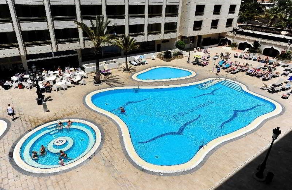  Tenerife- 3* Party Holiday 