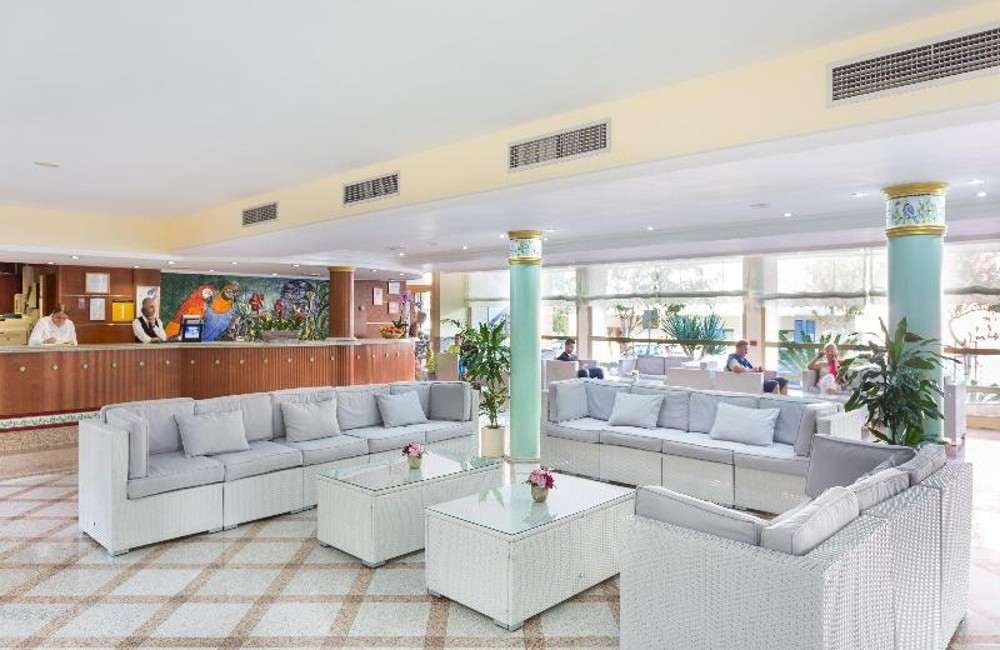  Tenerife: 3* Tamaimo Tropical Apts 