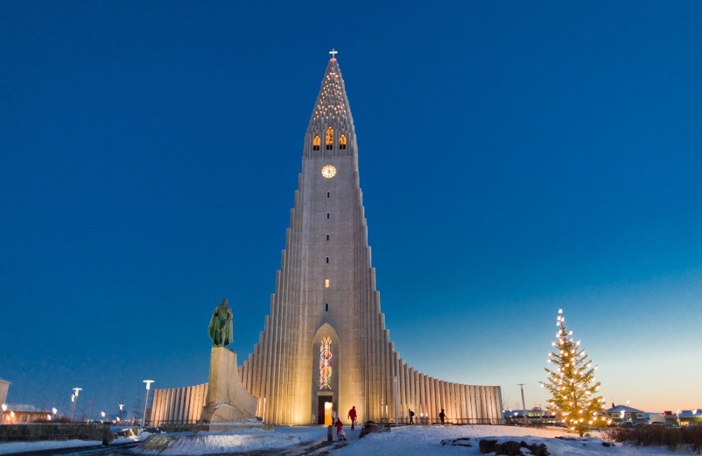  Iceland Family Adventure 