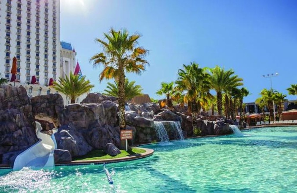  Las Vegas City Break: Excalibur Hotel 