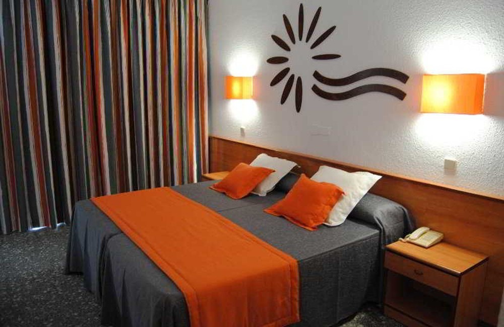  Salou- 3* Cala Font Hotel 
