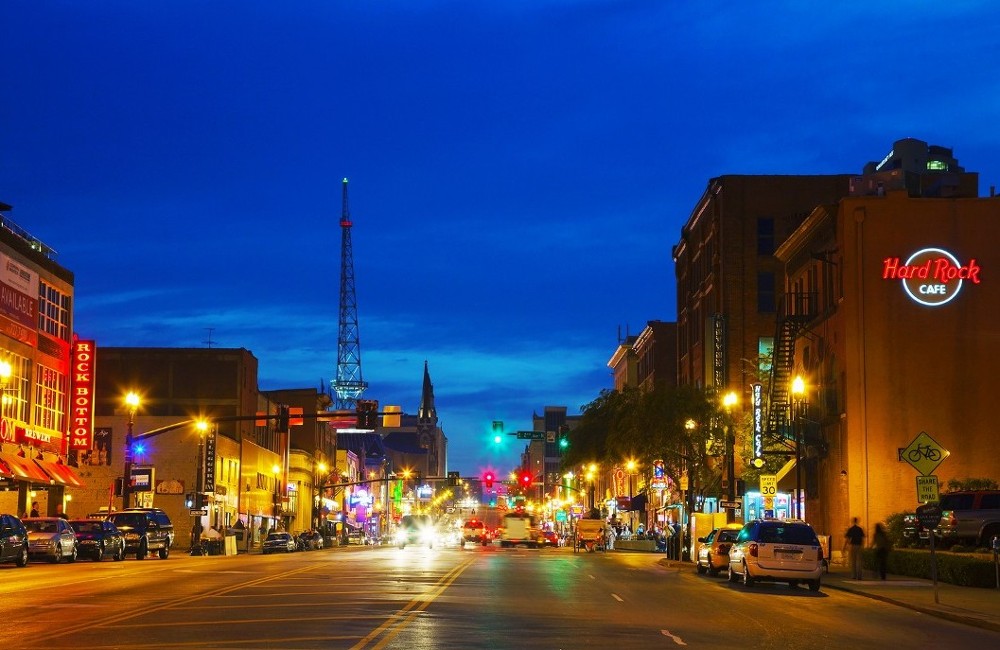  Nashville & Memphis City Break 