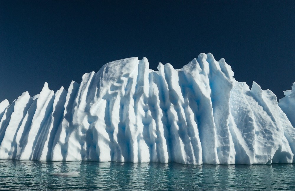  Antarctic Explorer Tour 