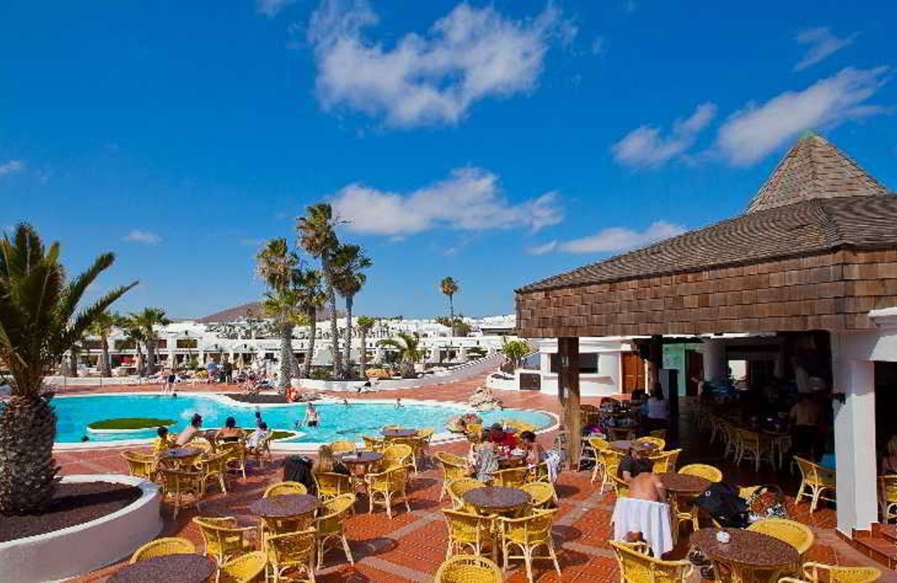  Lanzarote- 4* Family Mid Term Offer 