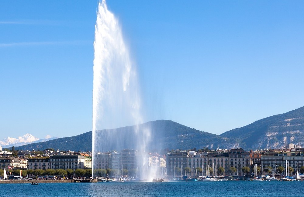  Switzerland by Rail: Create Your Custom Itinerary 