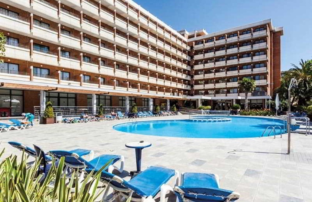Salou- 3* California Garden Aparthotel