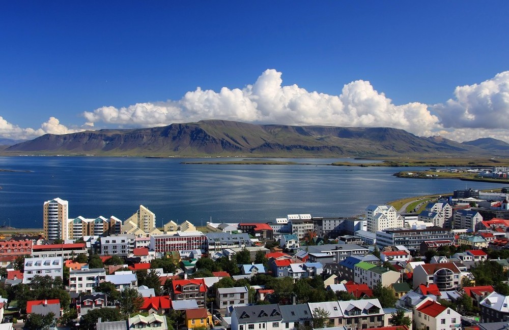Natural Wonders & Wildlife of Iceland Cruise from Belfast