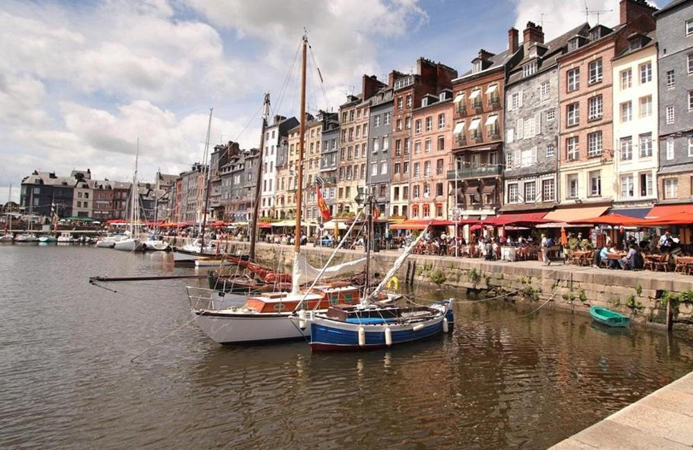 Ireland & Normandy Experience Cruise from Belfast