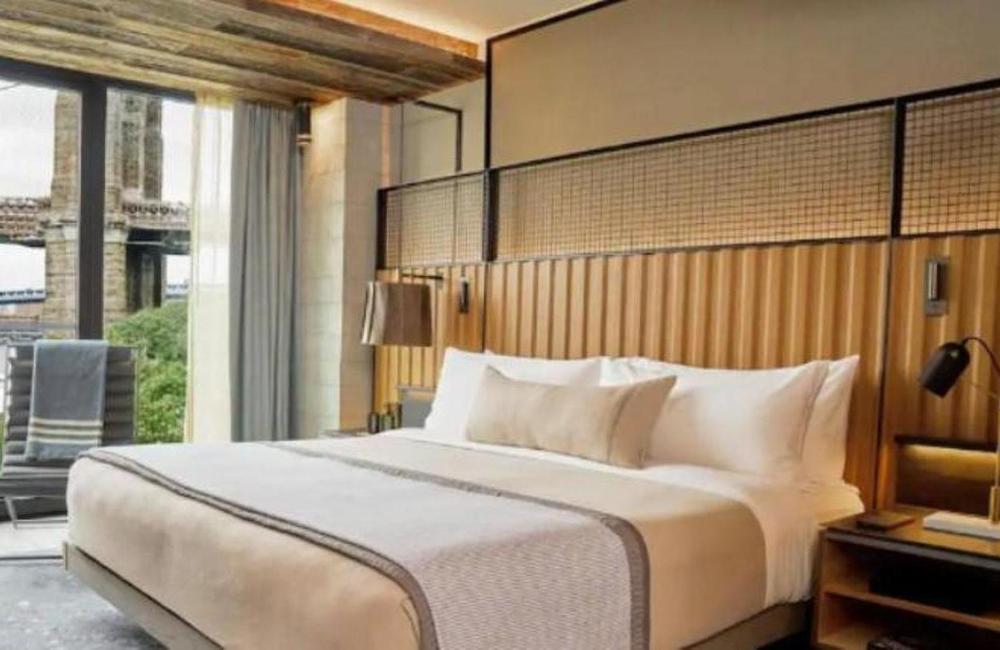  New York- 5* 1 Hotel Brooklyn Bridge 