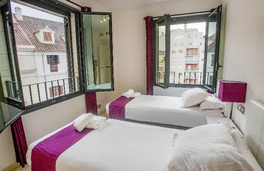  Malaga Christmas Markets- 3* Atarazanas Boutique Hotel 