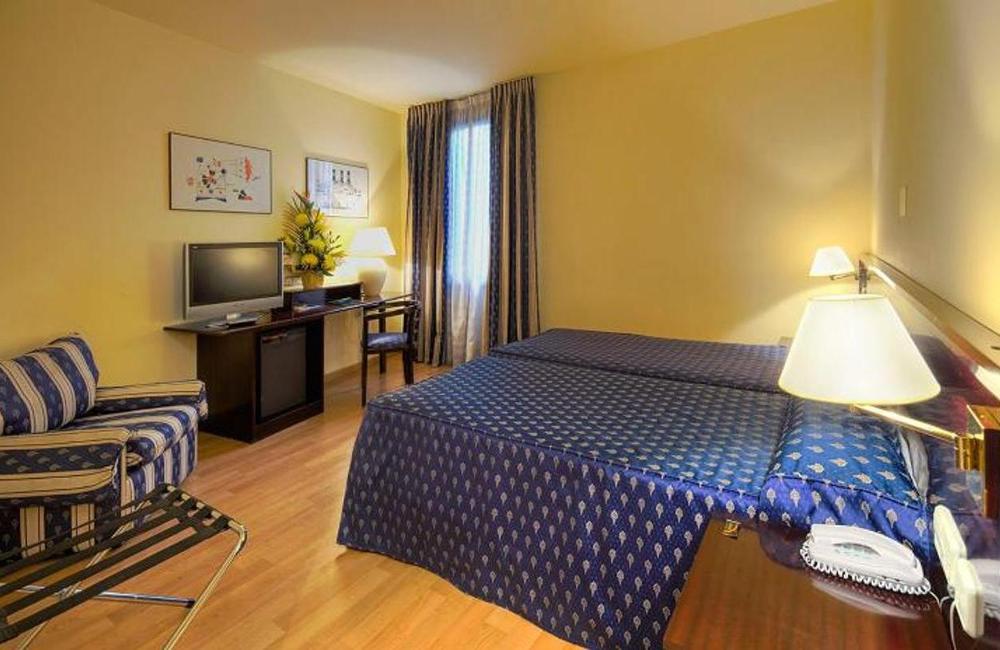  Barcelona- 3* Atlantis Las Ramblas 