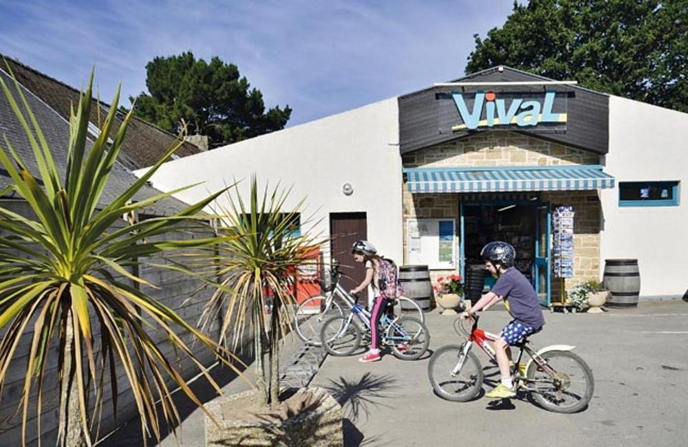  Brittany, France- 5* La Grande Métairie Holiday Village 