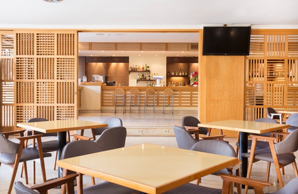  Tenerife- 4* Be Live Adults Only 