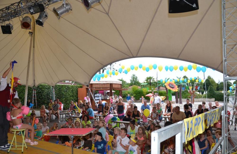  Lake Garda, Italy- 4* Bella Italia Campsite 