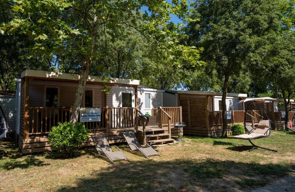  Lake Garda, Italy- 4* Bella Italia Campsite 