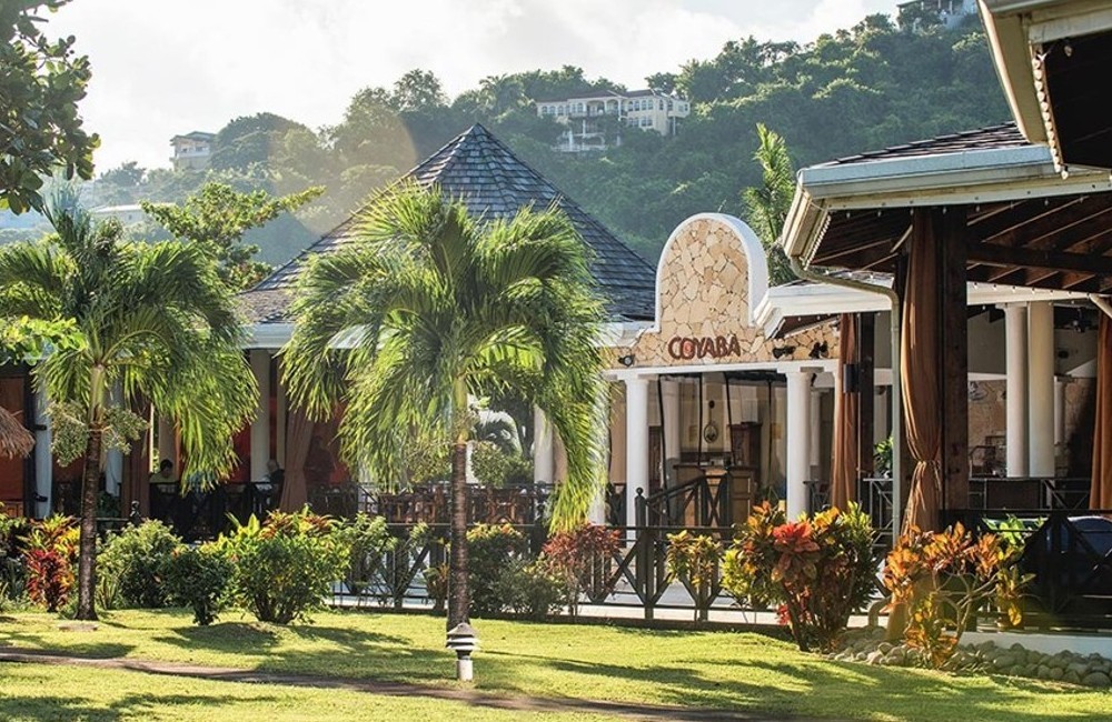  Grenada- 4+* Coyaba Beach Resort 