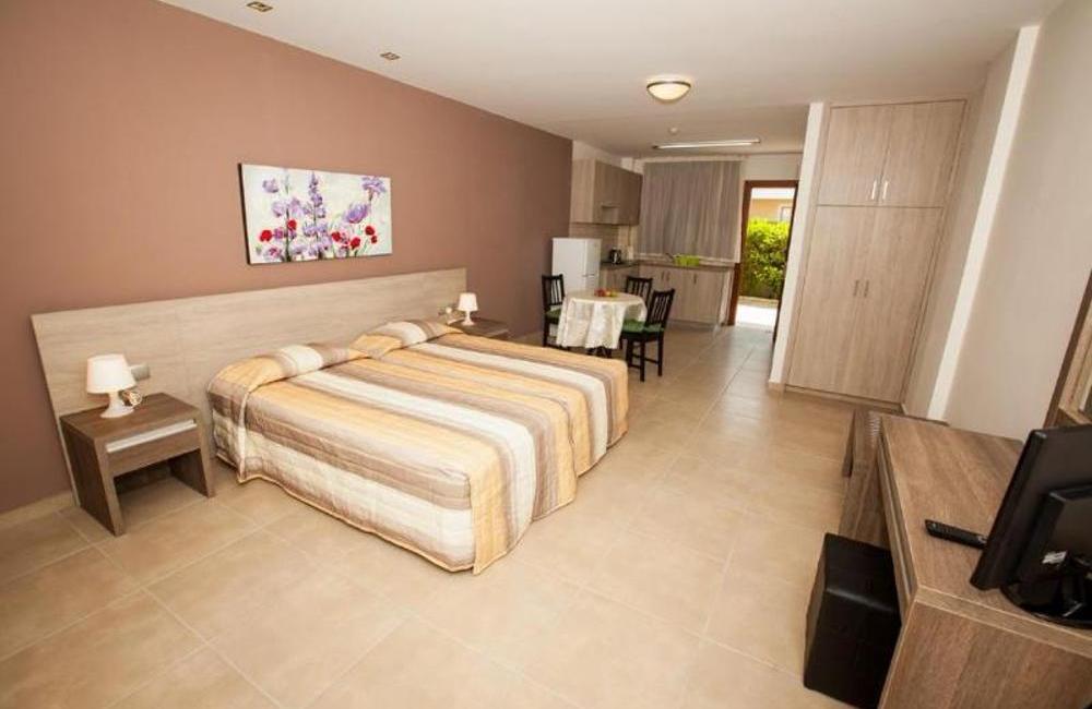  Cyprus- 3* Autumn Sun Deal 