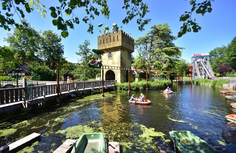  Wassenaar, Netherlands- 4* Duinrell Camping Resort 