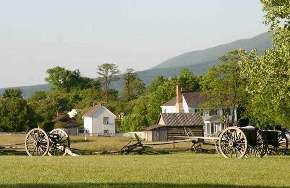  Philadelphia Fly Drive 