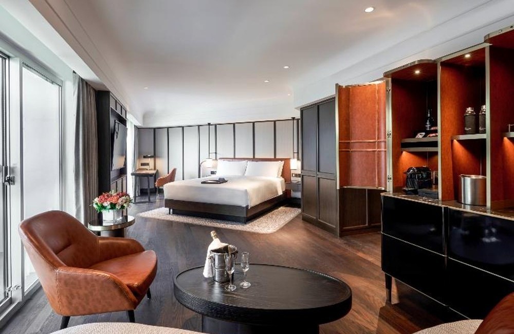  Singapore- 5* Fairmont Singapore 