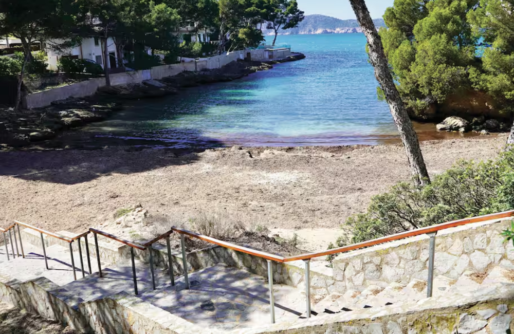  Santa Ponsa- 3* Party Holiday 