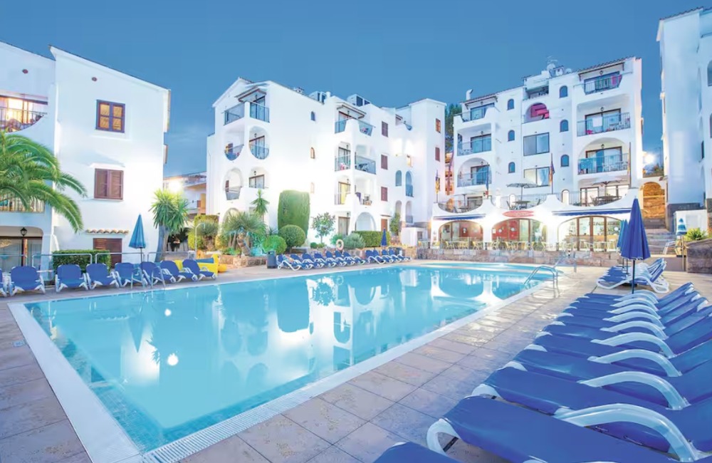 Santa Ponsa- 3* Party Holiday