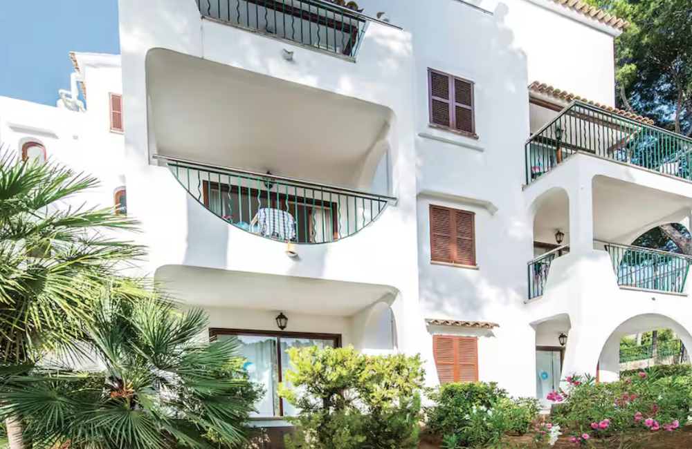  Santa Ponsa- 3* Party Holiday 