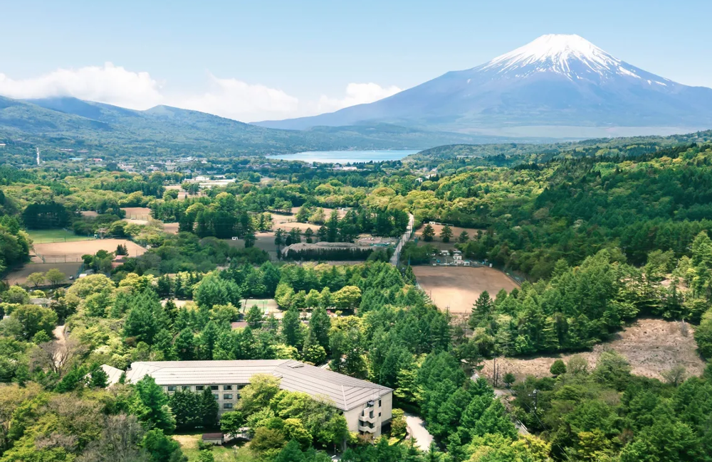Japan- 4* Fuji Marriott Lake Yamanaka