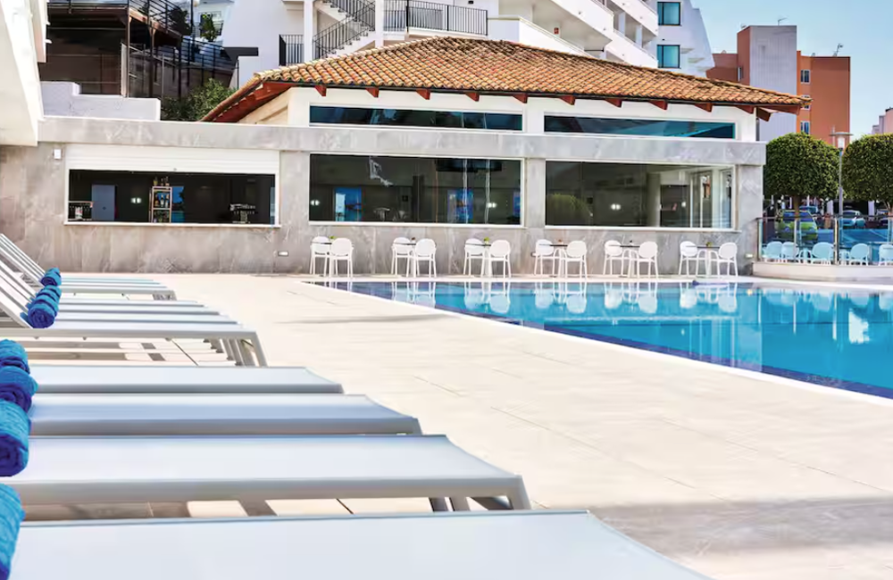 Magaluf- 3* Party Holiday