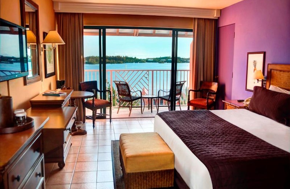  Bermuda- 4* Grotto Bay Beach Resort 