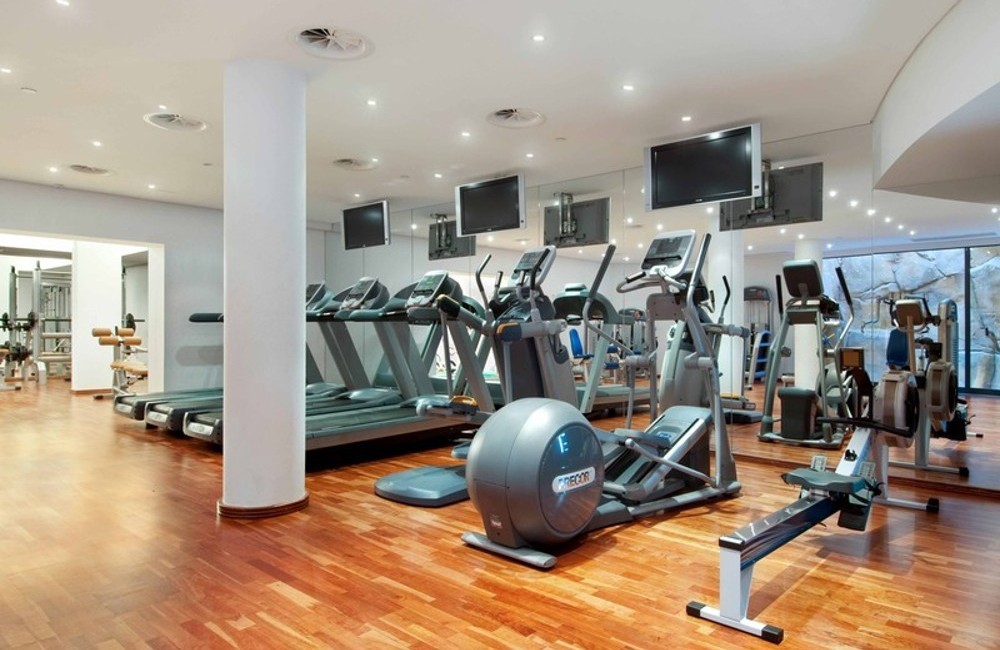  Algarve, Portugal- 5* Hilton Vilamoura Golf Holiday 