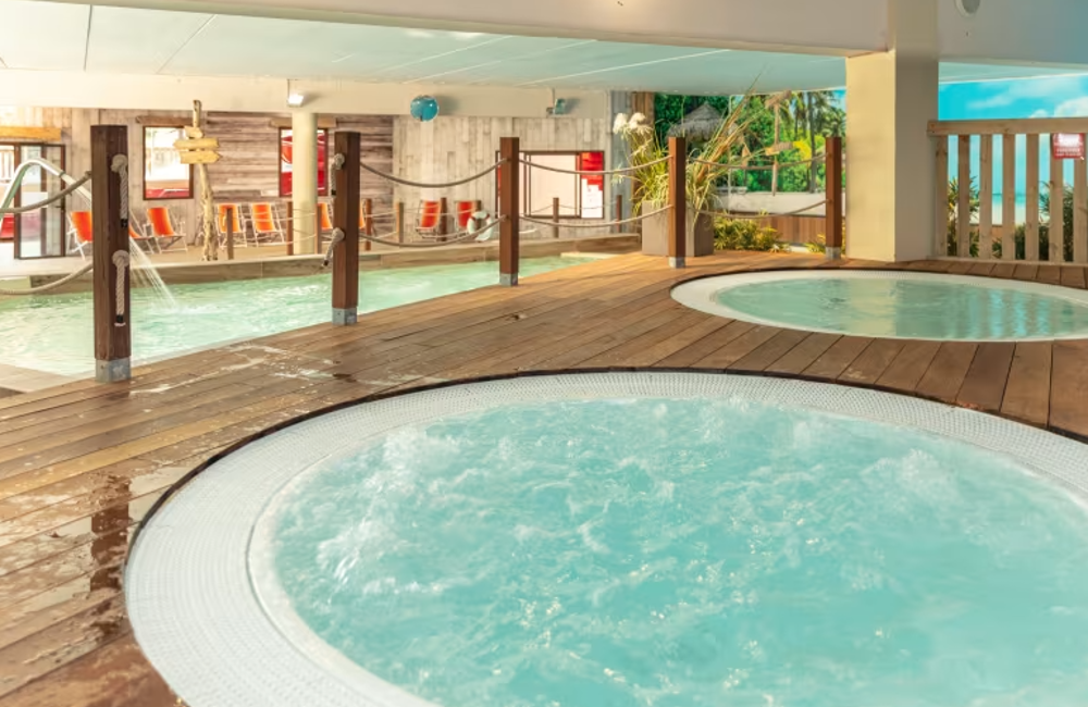  Cote D'Azur, France- 5* Camping Holiday Green 