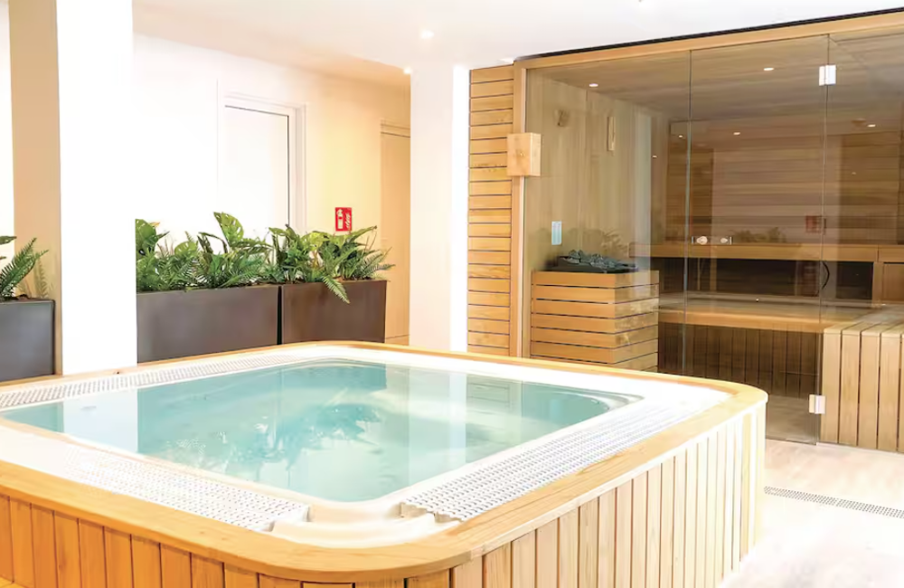  Alcudia, Majorca- 4* Night Getaway 