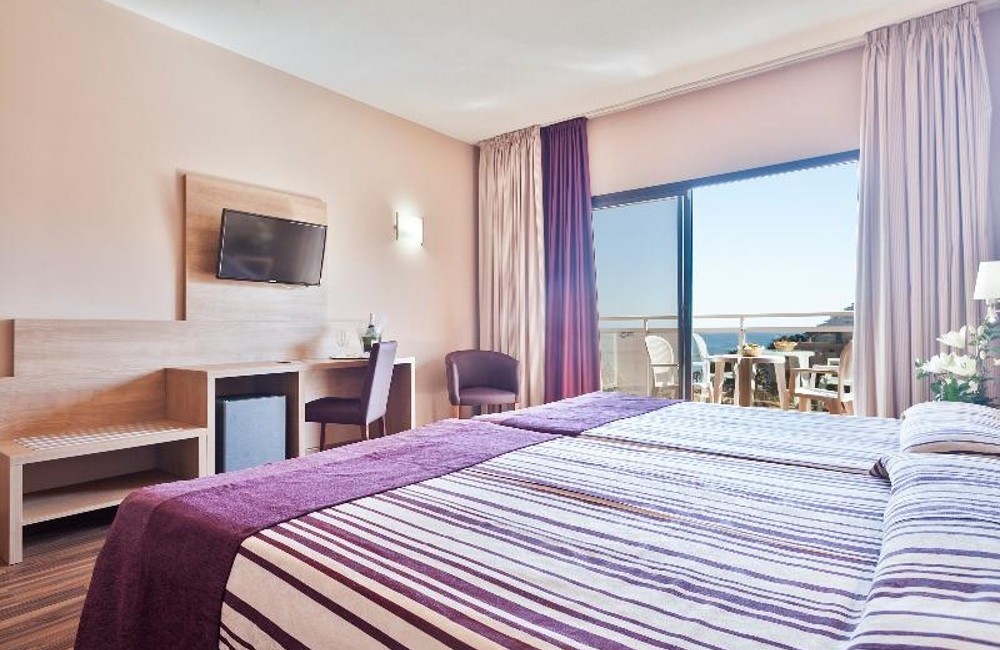  Benalmadena- 4* Easter Family Offer 