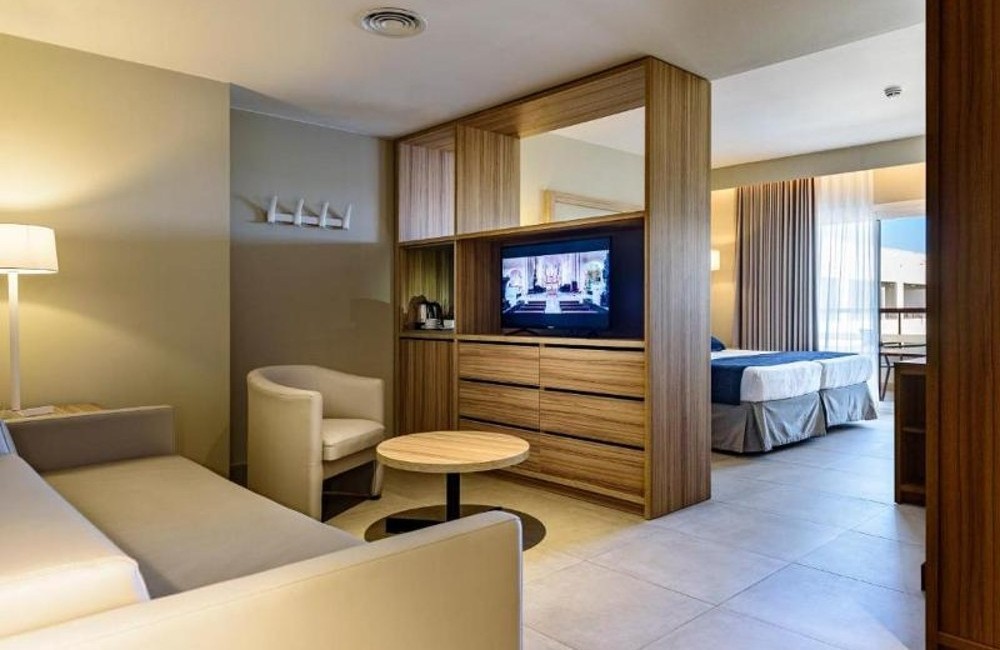  Costa Dorada- 4* Hotel Estival Park 