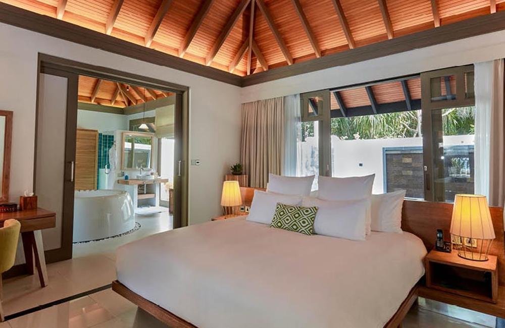  Maldives- 5* JA Manafaru Island Escape 