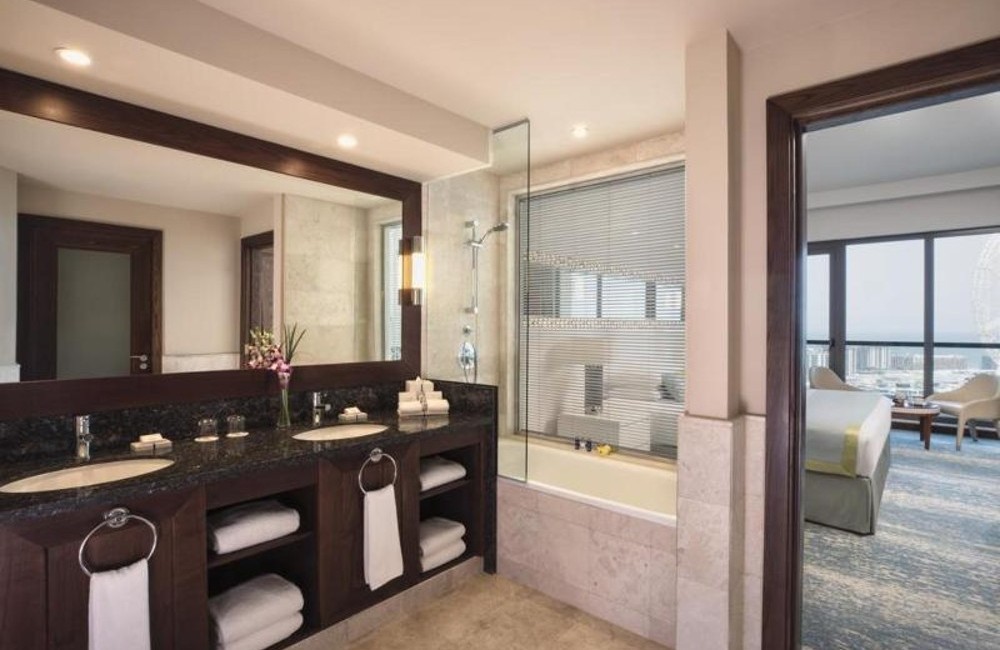  Dubai- 5* JA Ocean View Hotel 
