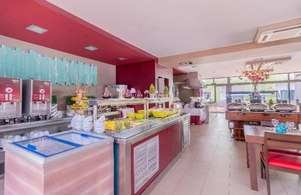  Fuerteventura Christmas Sun Family Offer 