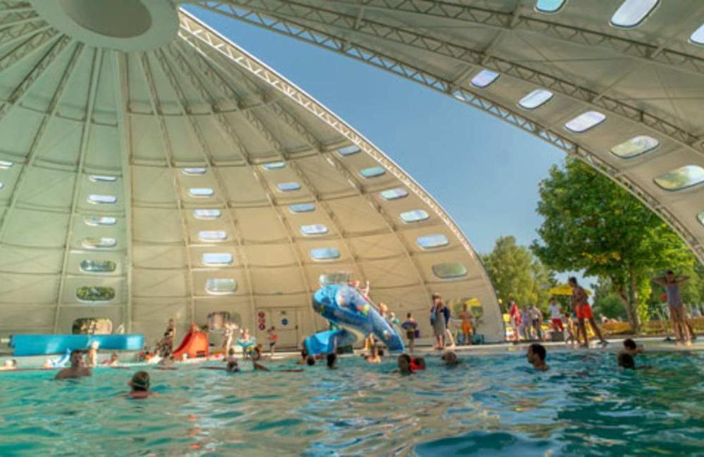  Luxembourg: 5* Camping Hu Birkelt Village 