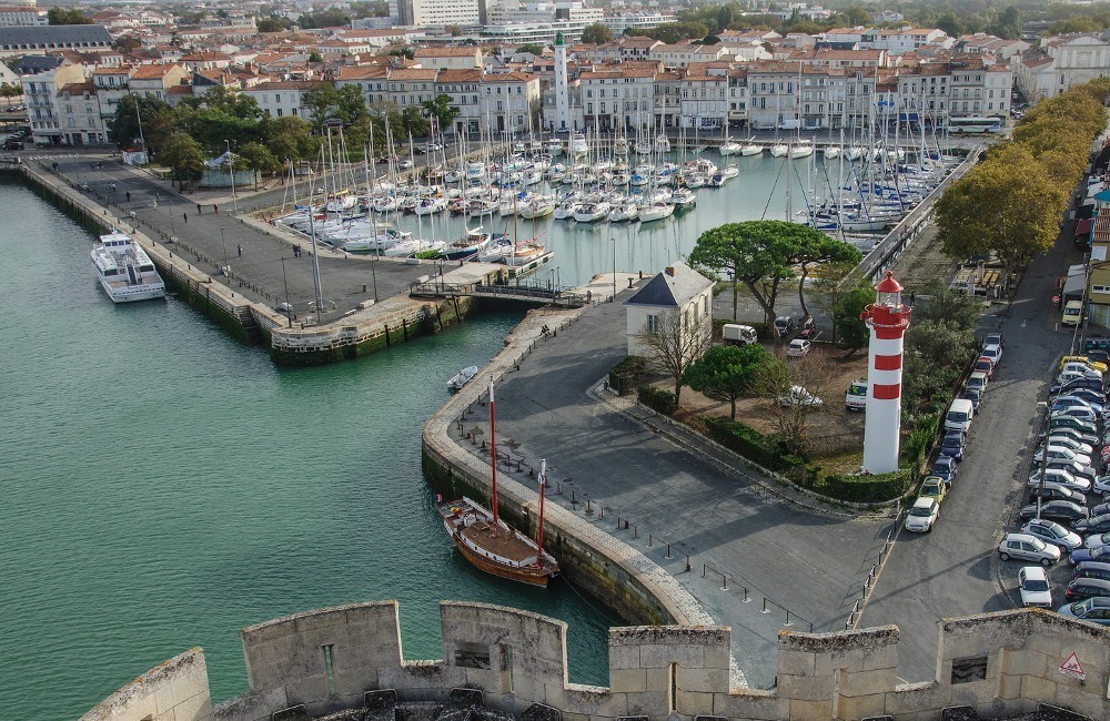 La Rochelle- 4* Central Park Hotel