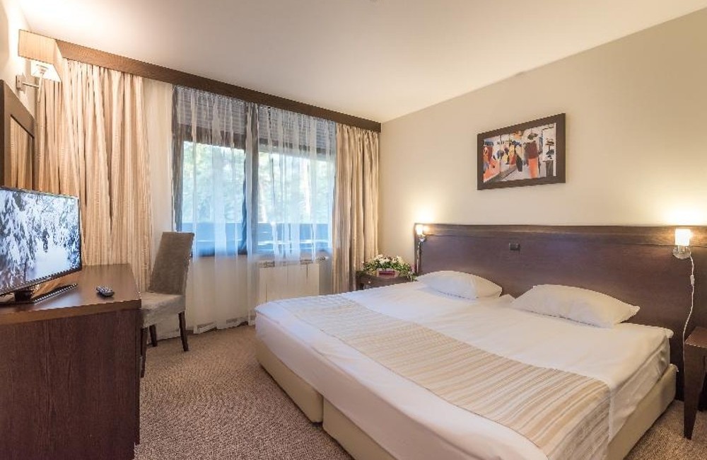  Bulgaria- Borovets [4* Lion Hotel] 