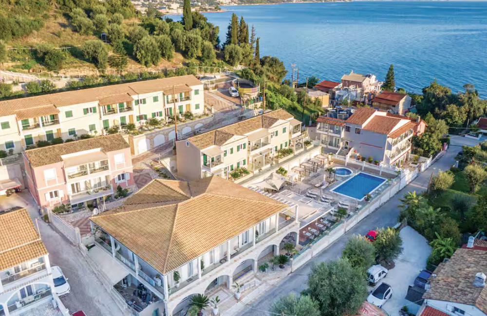 Corfu- Loulas Village Apartments