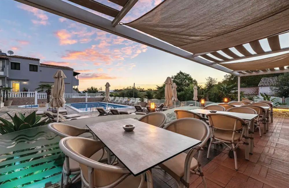  Corfu- Loulas Village Apartments 