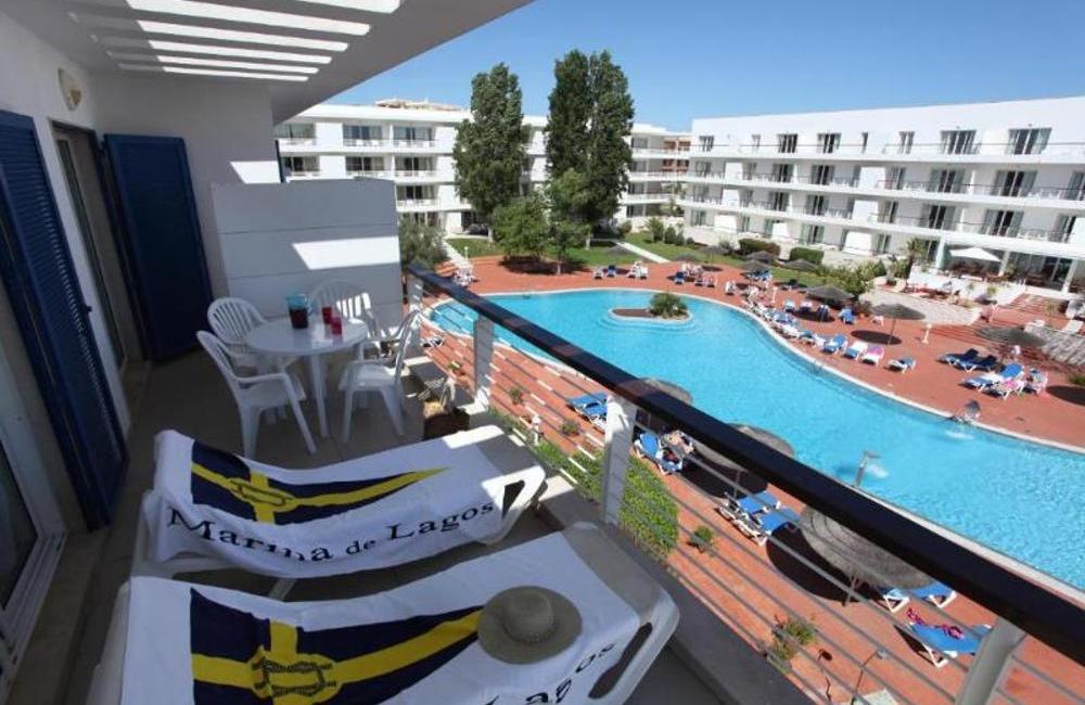  Algarve Long Stay- 4* Marina Club Lagos Suite Hotel  (3 weeks) 