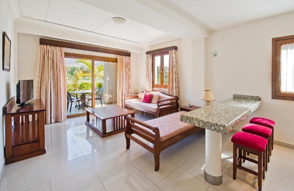  Tenerife- 4* Marylanza Suites & Spa 