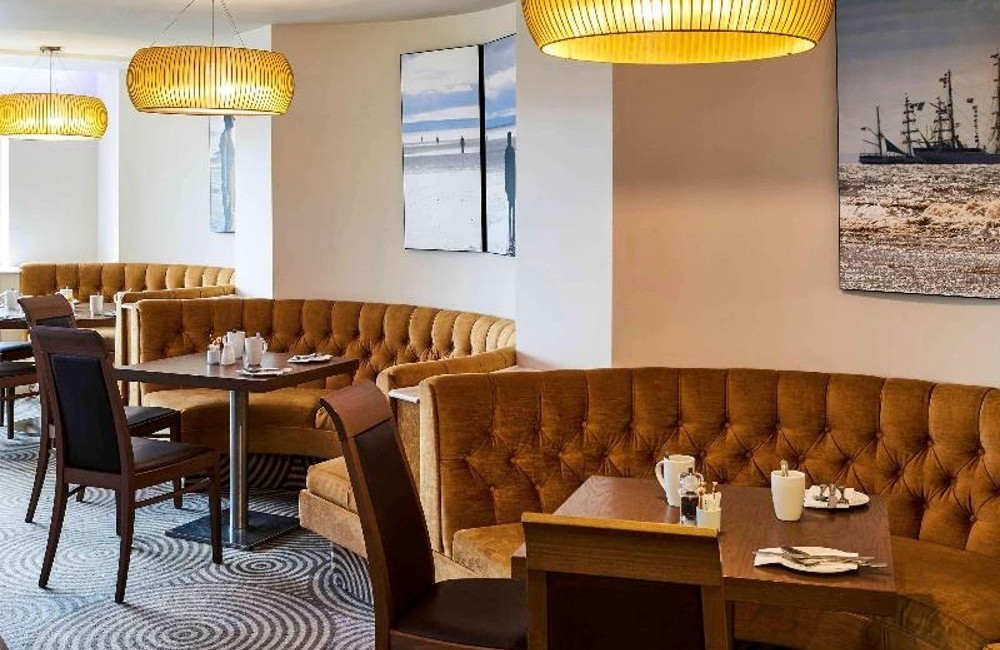  Liverpool Christmas Markets- 4* Mercure Atlantic Tower 