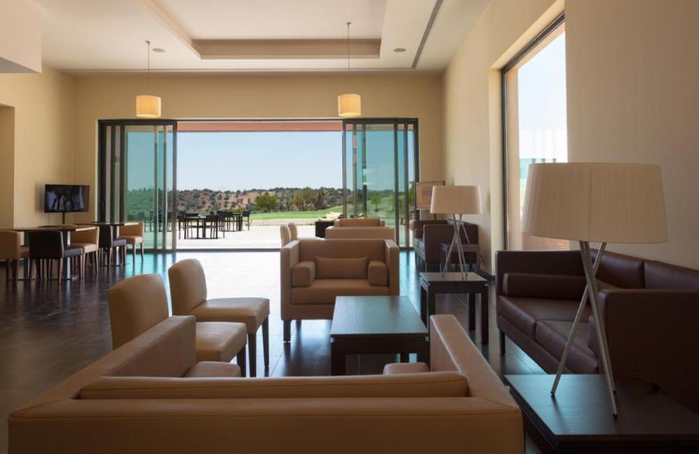  Algarve 4* Country Club Golf Getaway 