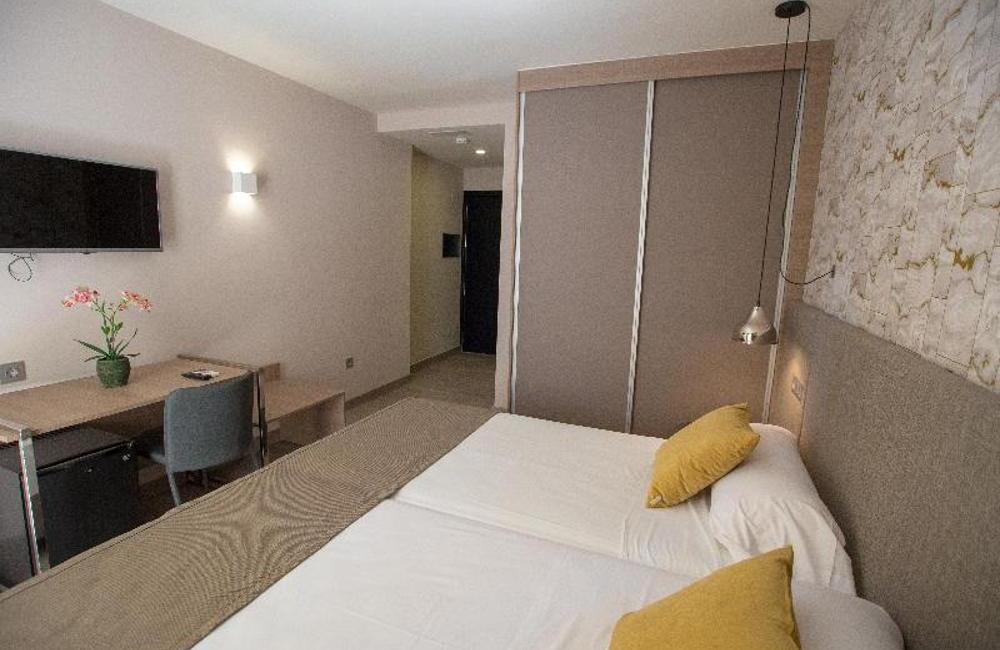  Spain: 3* Marbella Getaway 