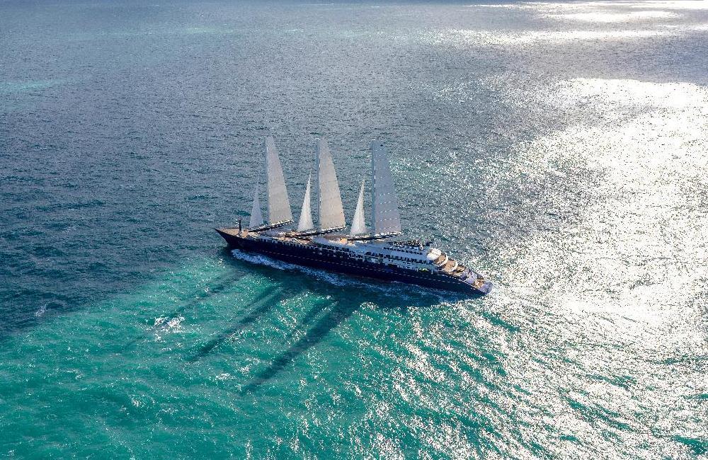  Orient Express Corinthian: The World's Largest Sailing Yacht 