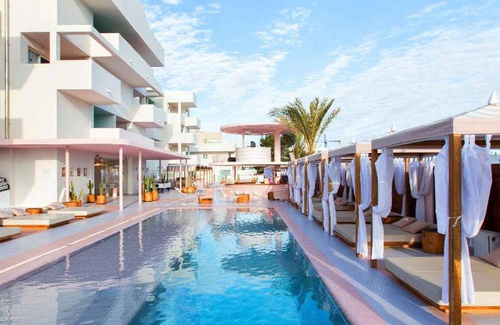  Ibiza Getaway- 4* Paradiso Art Hotel 